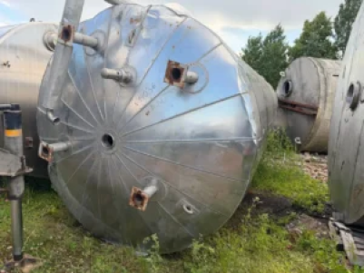 Емкость нержавеющая, объем -30 куб.м., вертикальная, инв 14036